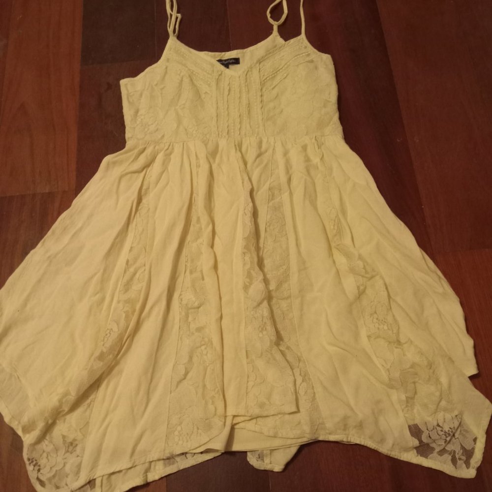 Vintage lace mini dress